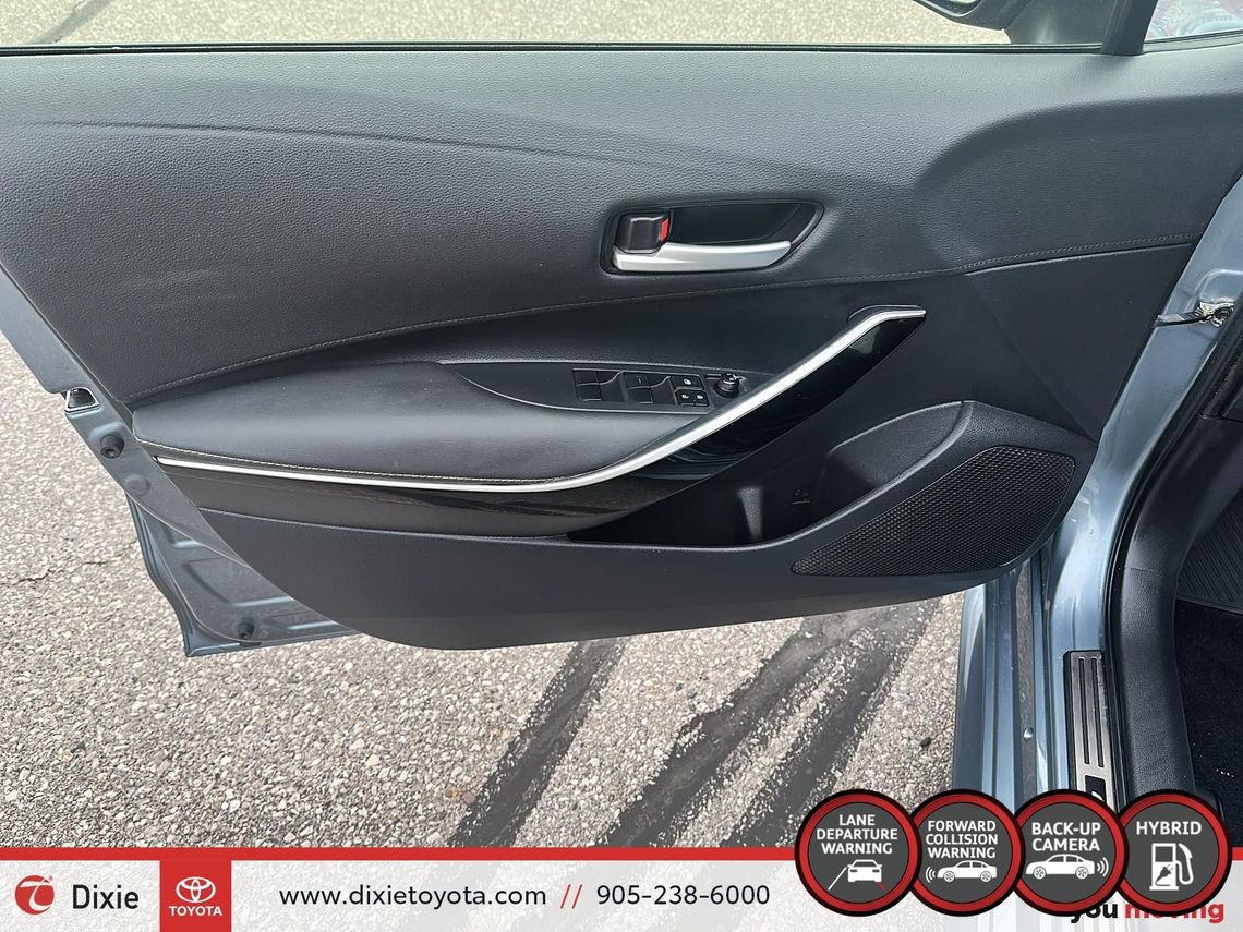 2020 TOYOTA COROLLA HYBRID LE PREMIUM / CLEAN CARFAX / LEATHER SURFACE / BACK UP CAMERA / HETAED STEERING WHEEL / APPLE CARPLAY