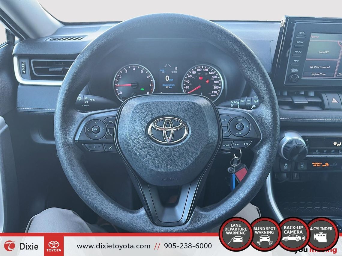 2022 TOYOTA RAV4 LE AWD / TCUV / HEATED SEATS / BACKUP CAMERA / CARPLAY AND ANDROID AUTO