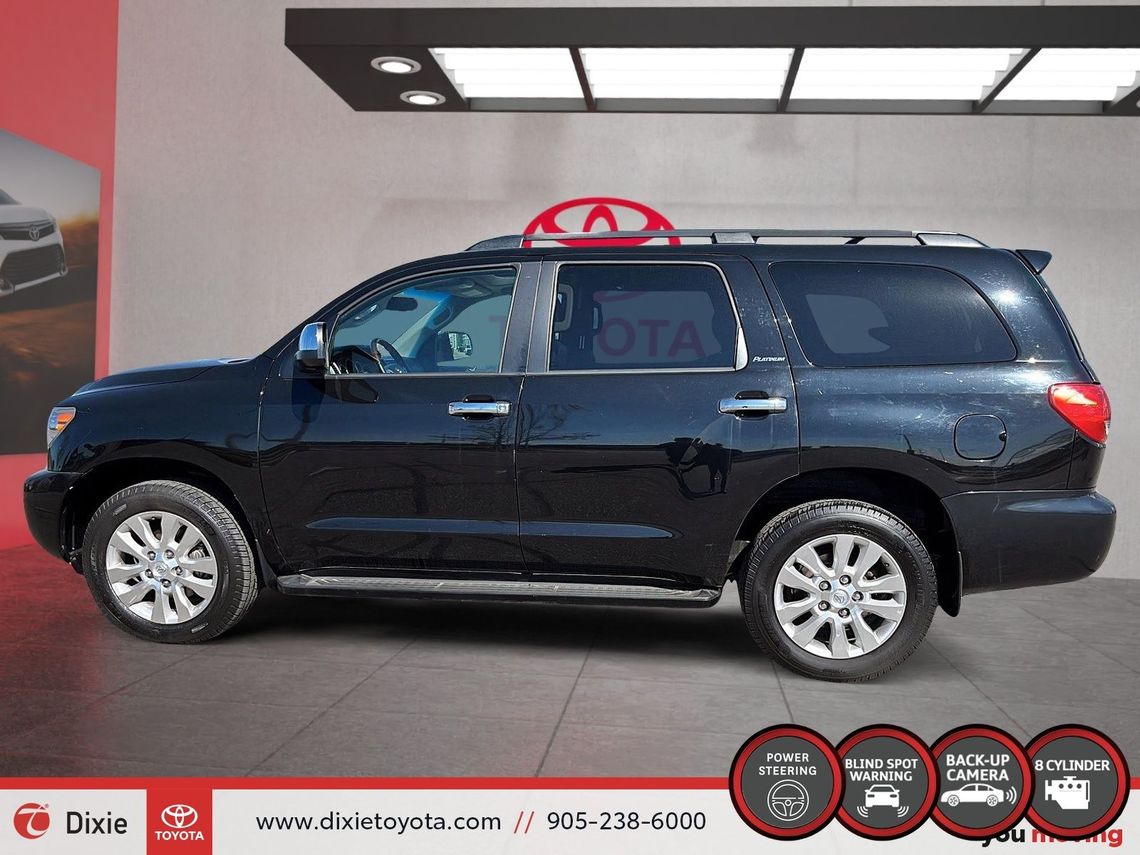 2017 TOYOTA SEQUOIA PLATNIUM 4WD / CLEAN CARFAX / HEATED AND VENTILATED SEATS / REAR ENTERTAINMENT SYSTEM