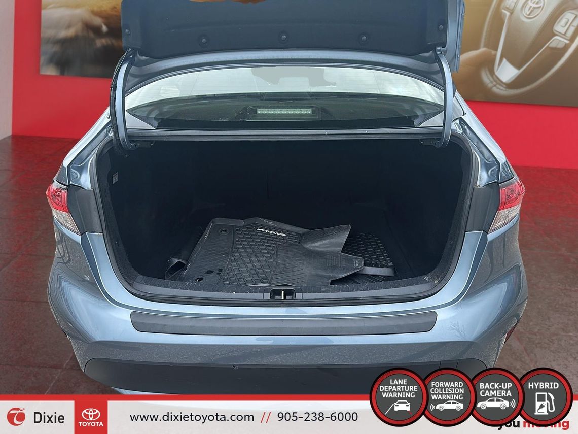 2020 TOYOTA COROLLA HYBRID LE PREMIUM / CLEAN CARFAX / LEATHER SURFACE / BACK UP CAMERA / HETAED STEERING WHEEL / APPLE CARPLAY