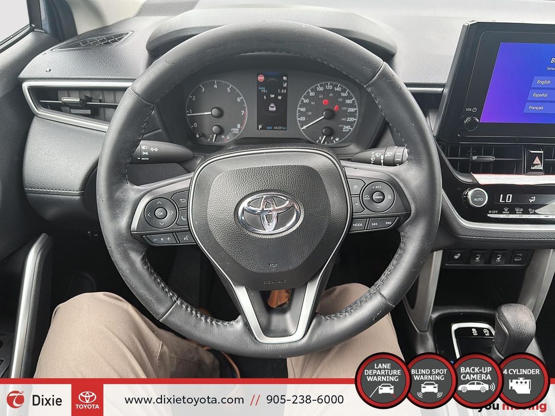 2023 TOYOTA COROLLA CROSS