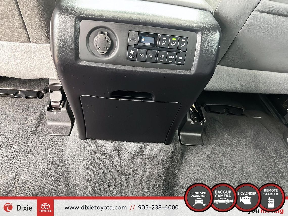 2020 TOYOTA SEQUOIA LIMITED 4WD 8 PASSANGER / TCUV / 8 PASSANGER / HEATED SEATS / LEATHER SURFACE / CARPLAY AND ANDROID AUTO