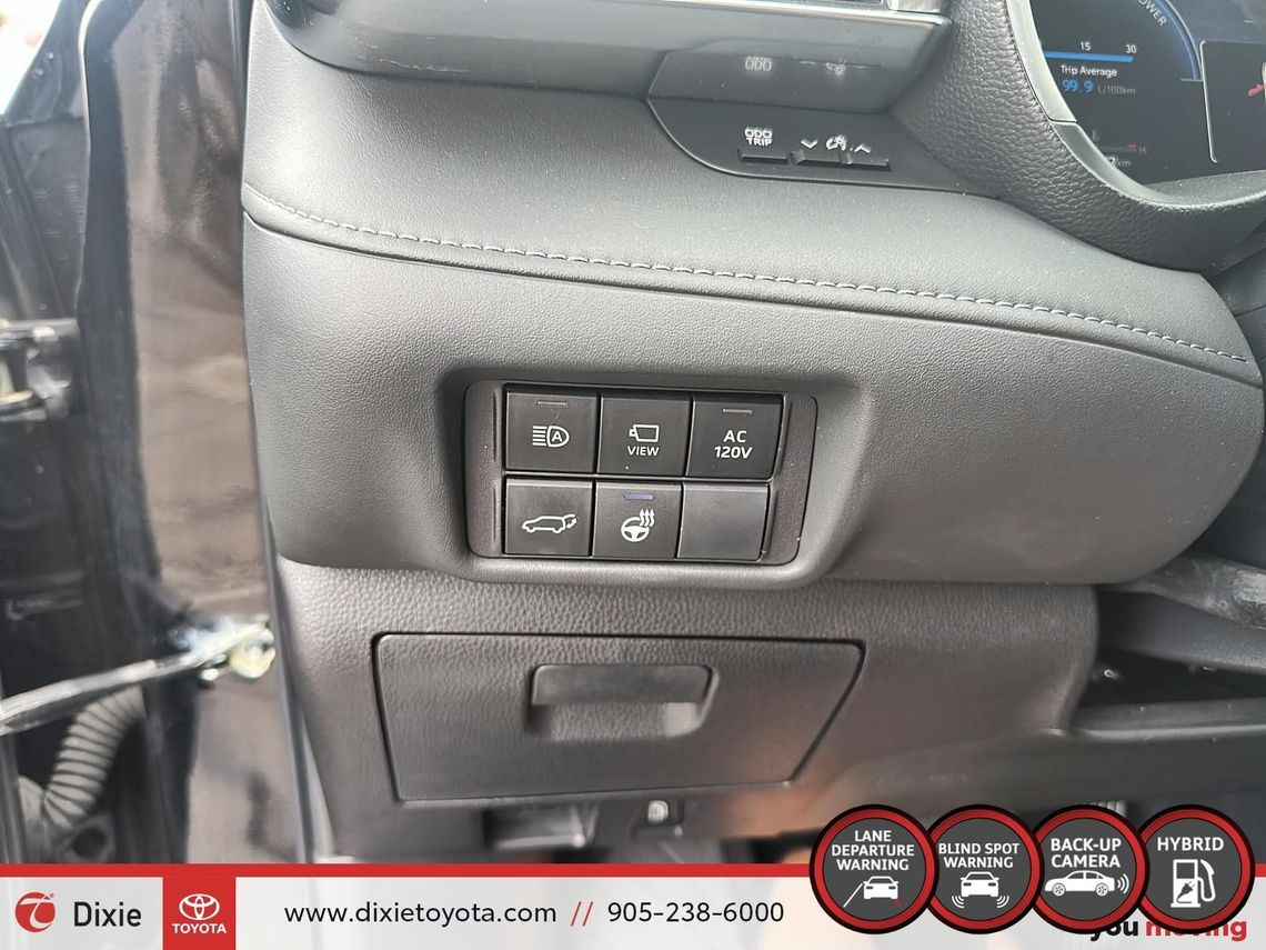 2023 TOYOTA HIGLANDER PLATNIUM HYBRID AWD / TCUV / TOP OF THE LINE / HEATED AND VENTILATED SEATS / HEATED REAR SEATS / CARPLAY AND ANDROID AUTO