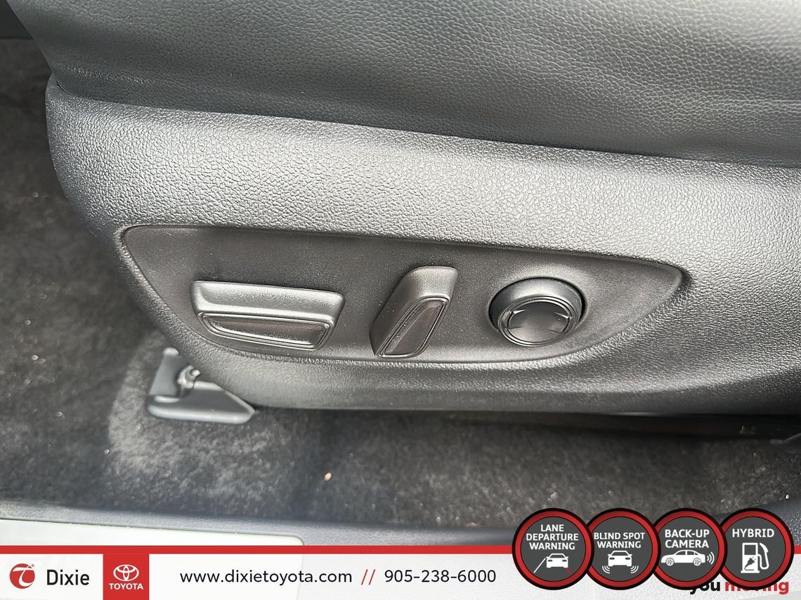 2023 TOYOTA HIGLANDER PLATNIUM HYBRID AWD / TCUV / TOP OF THE LINE / HEATED AND VENTILATED SEATS / HEATED REAR SEATS / CARPLAY AND ANDROID AUTO