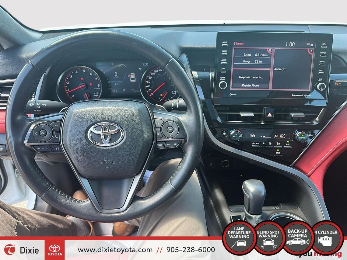 2022 TOYOTA CAMRY XSE / TCUV / HEATED SEATS / ALLOY WHEELS / MOONROOF / CARPLAY AND ANDROID AUTO