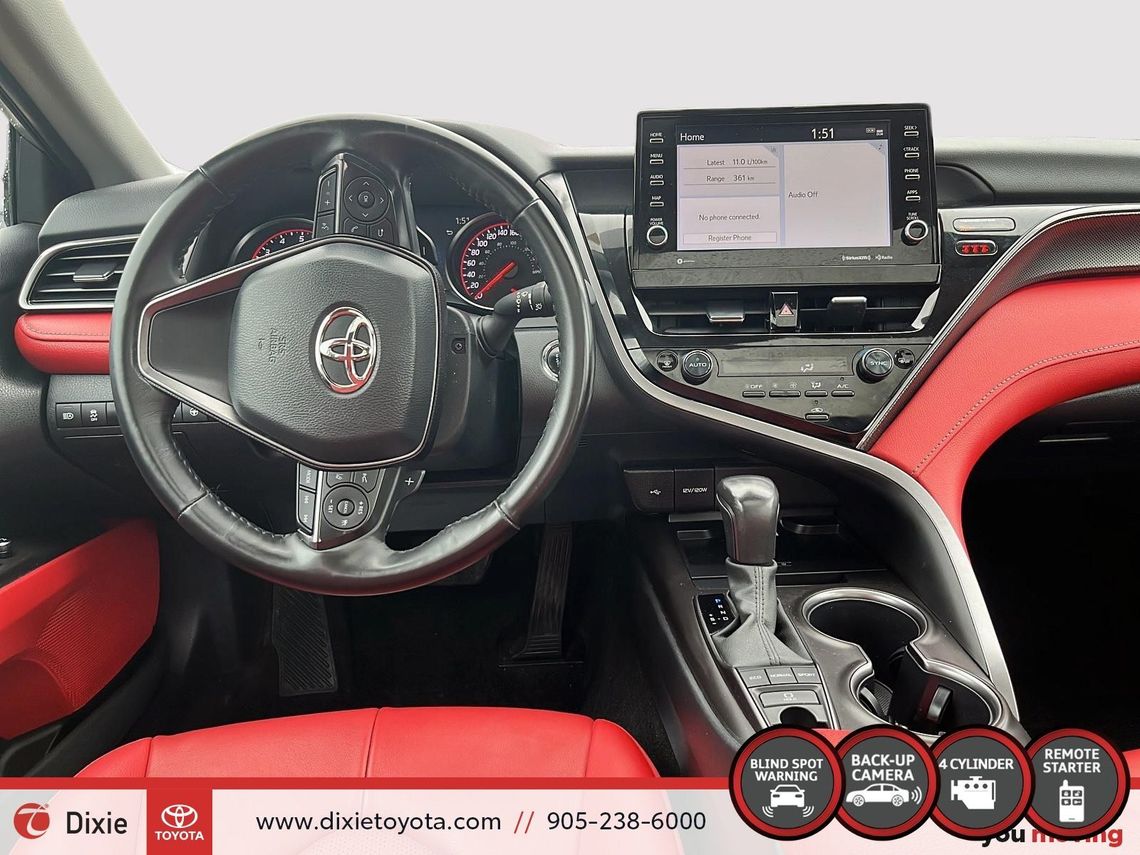 2024 TOYOTA CAMRY XSE AWD / TCUV / HEATED SEATS / ALLOY WHEELS / MOONROOF / CARPLAY AND ANDROID AUTO