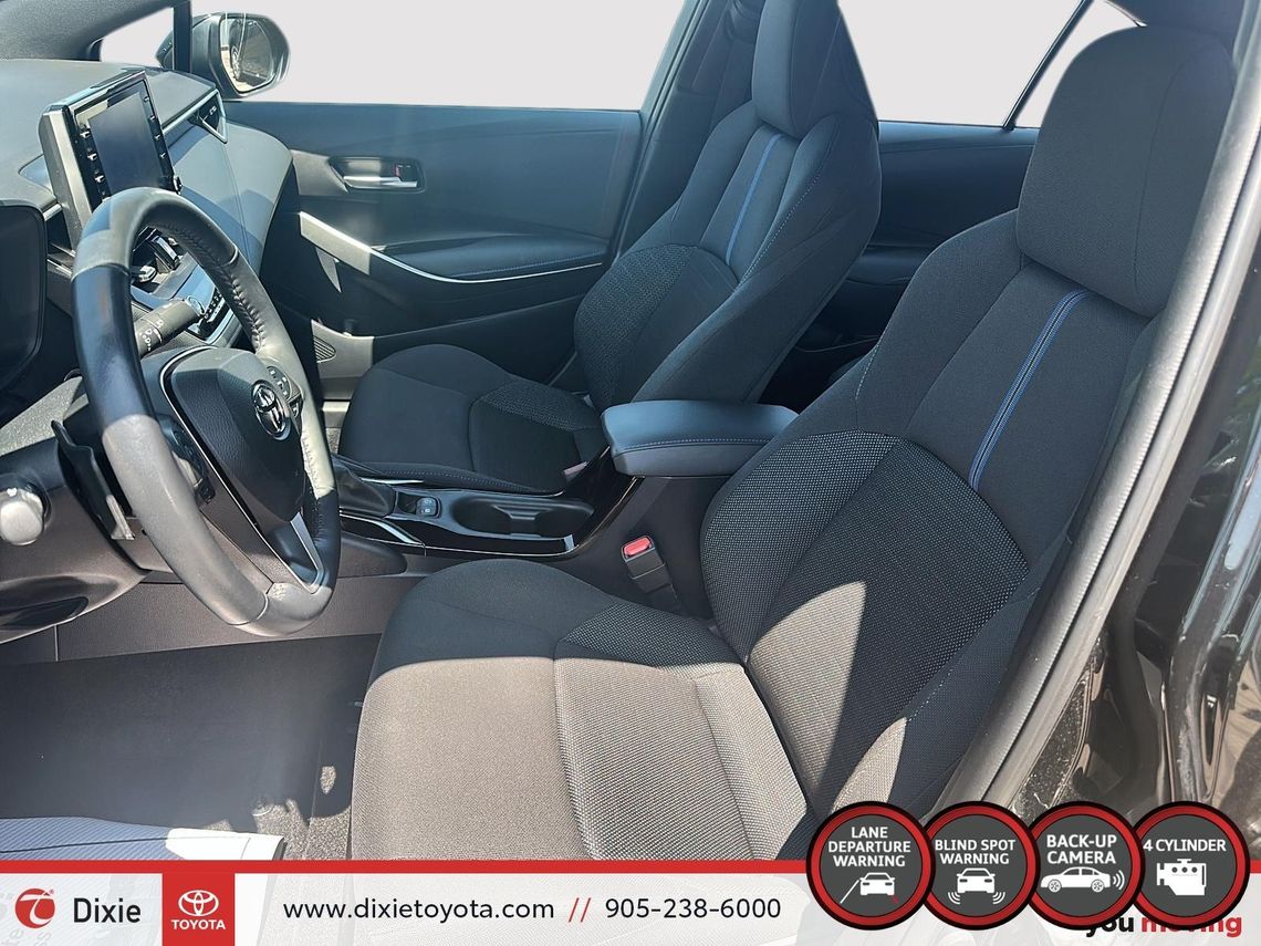 2022 TOYOTA COROLLA SE UPGARDE / CLEAN CARFAX / HEATED SEATS / MOONROOF / ALLOY WHEELS / CARPLAY AND ANDROID AUTO
