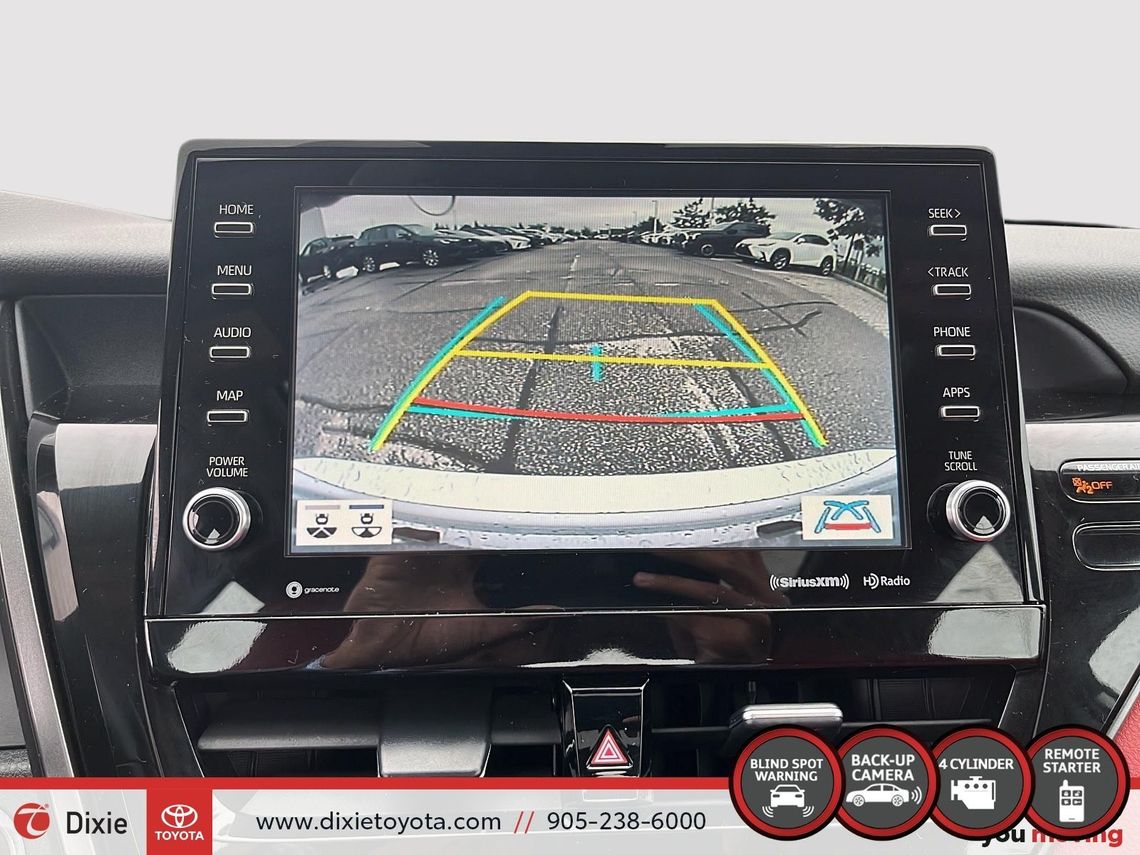 2024 TOYOTA CAMRY XSE AWD / TCUV / HEATED SEATS / ALLOY WHEELS / MOONROOF / CARPLAY AND ANDROID AUTO