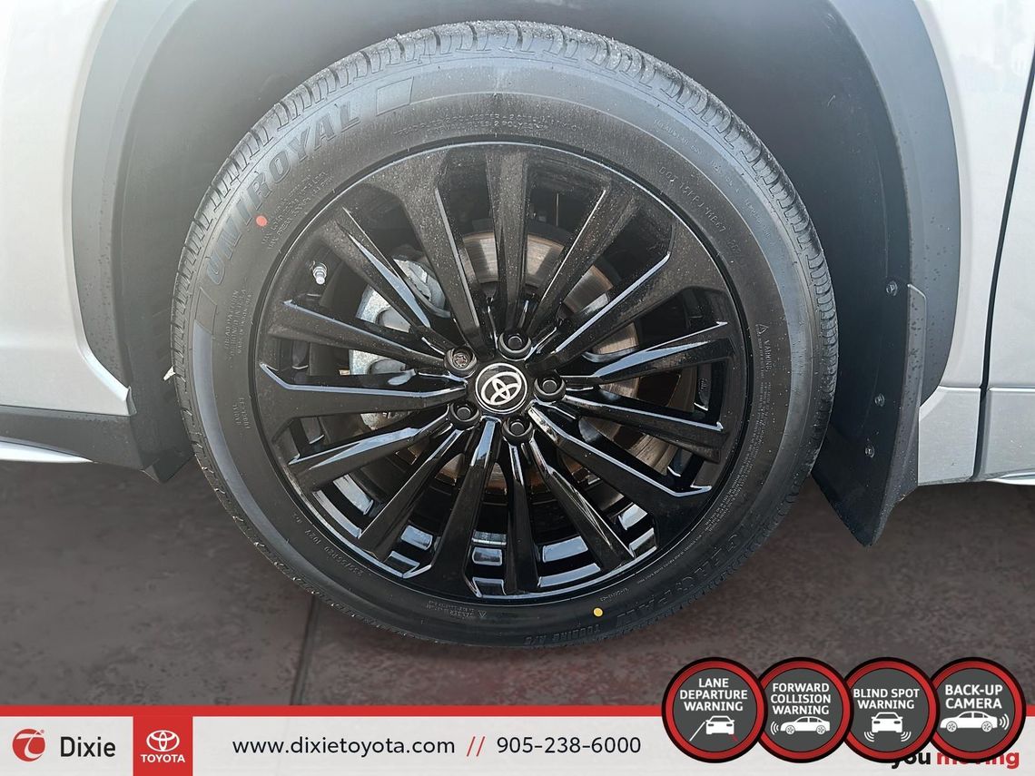 2023 TOYOTA HIGHLANDER XSE AWD / CLEAN CARFAX / TCUV / HEATED SEATS / MOONROOF / CARPLAY AND ANDROID AUTO