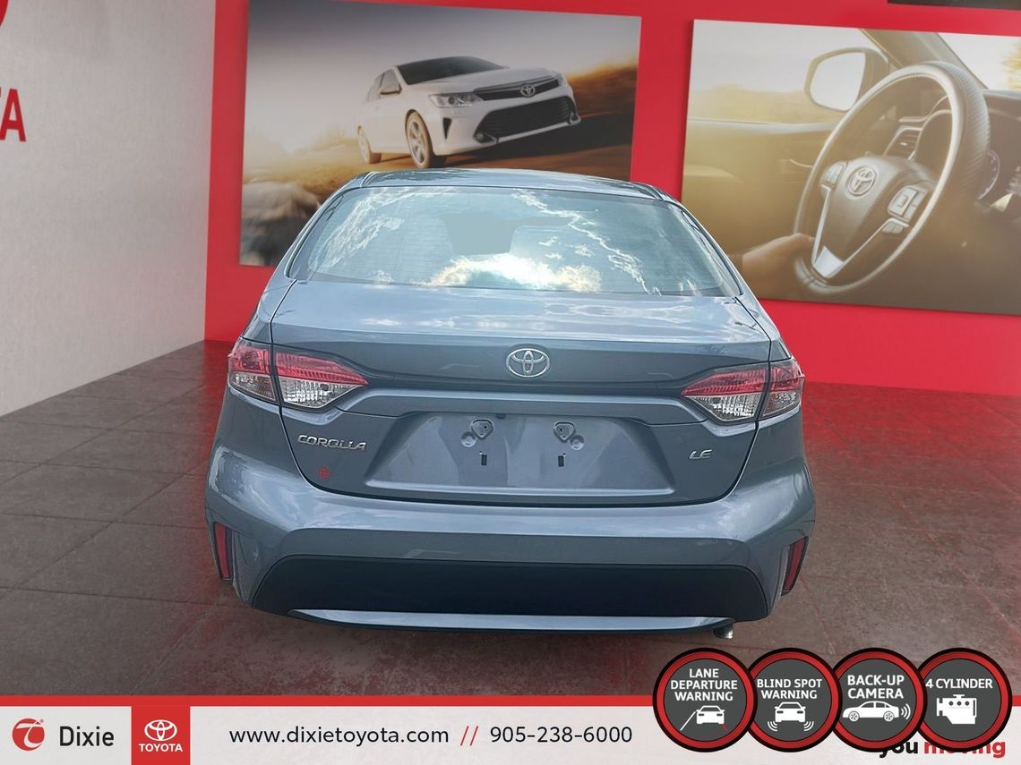 2021 TOYOTA COROLLA LE / TCUV / CLEAN CARFAX / HEATED SEATS / BACK UP CAMERA / CARPLAY AND ANDROID AUTO