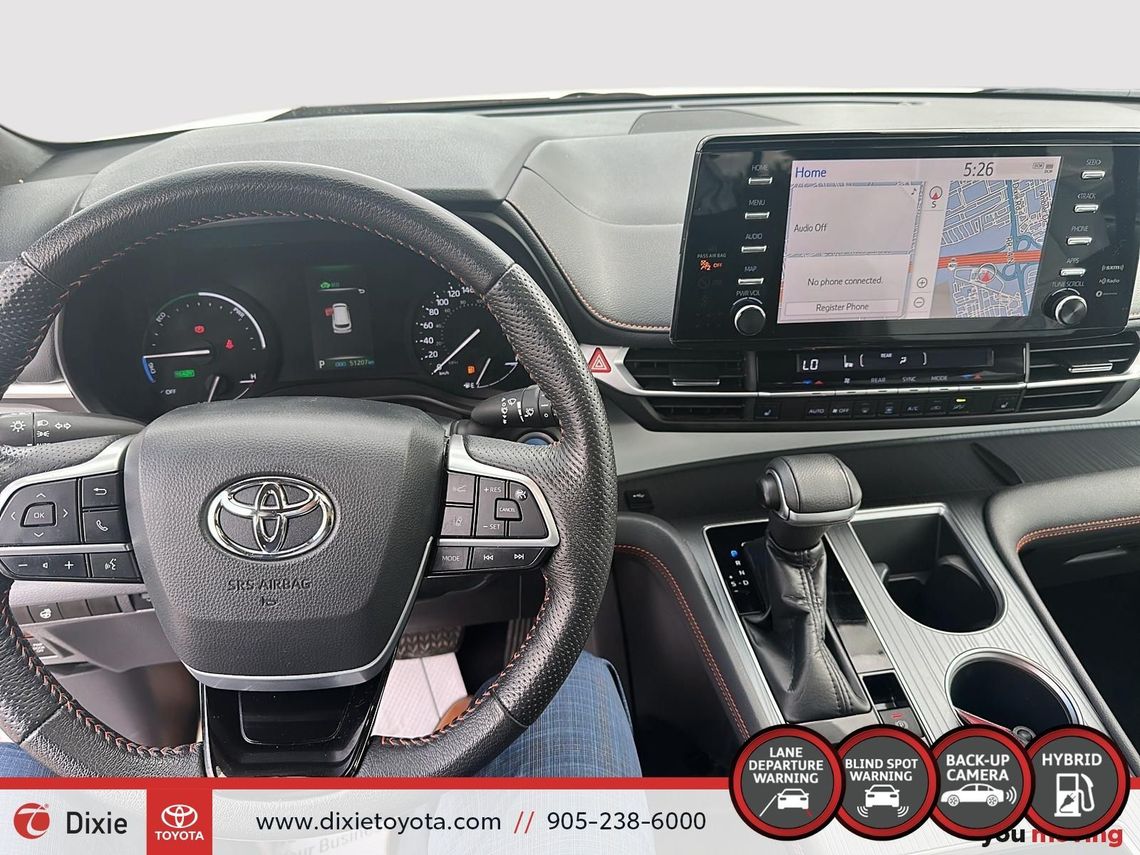 2022 TOYOTA SIENNA HYBRID XSE FWD / CLEAN CARFAX / HEATED SEATS / 7 SEATER / LEATHER INTERIOR / CARPLAY AND ANDROID AUTO