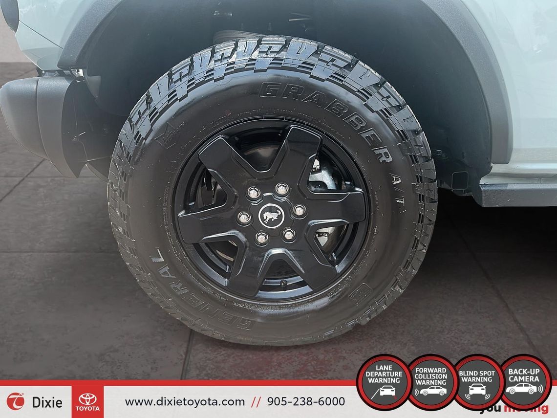 2024 FORD BRONCO BLACK DIAMOND 4WD / CLEAN CARFAX / STEEL BUMPER / HEATED SEATS / CARPLAY