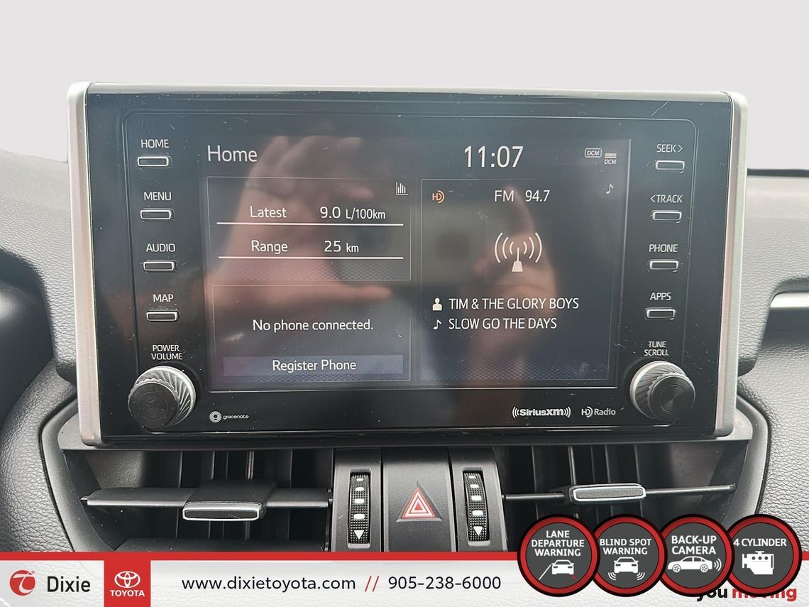2020 TOYOTA RAV4 XLE PREMIUM AWD / TCUV / HEATED SEATS / LEATHER SURFACE / MOONROOF / CARPLAY AND ANDROID AUTO