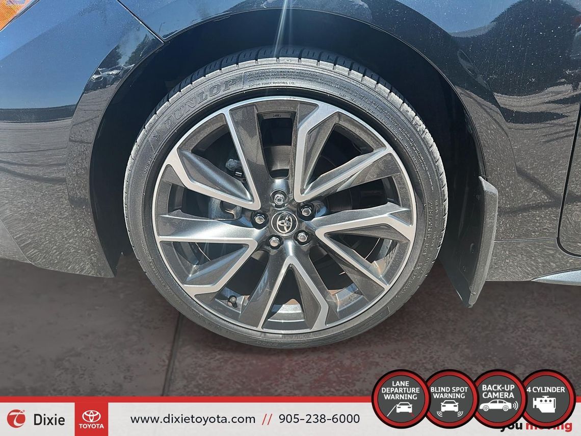 2022 TOYOTA COROLLA SE UPGARDE / CLEAN CARFAX / HEATED SEATS / MOONROOF / ALLOY WHEELS / CARPLAY AND ANDROID AUTO