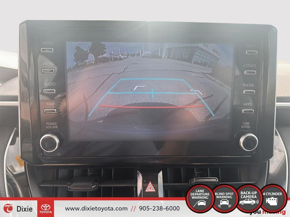 2021 TOYOTA COROLLA LE / TCUV / CLEAN CARFAX / HEATED SEATS / BACK UP CAMERA / CARPLAY AND ANDROID AUTO
