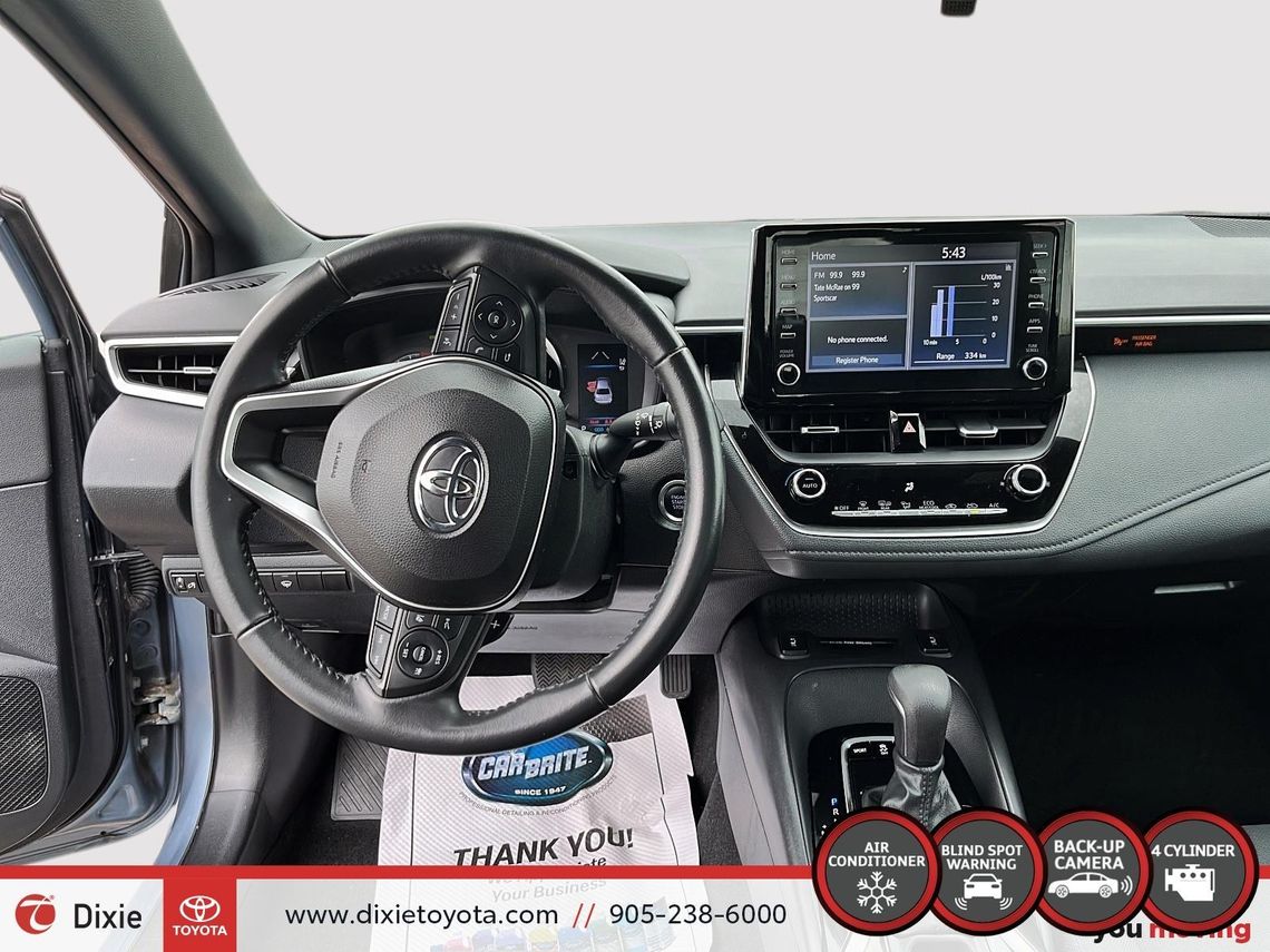2021 TOYOTA COROLLA SE / CLEAN CARFAX / HEATED SEATS / ALLOY WHEELS / BACK UP CAMERA / CARPLAY AND ANDROID AUTO