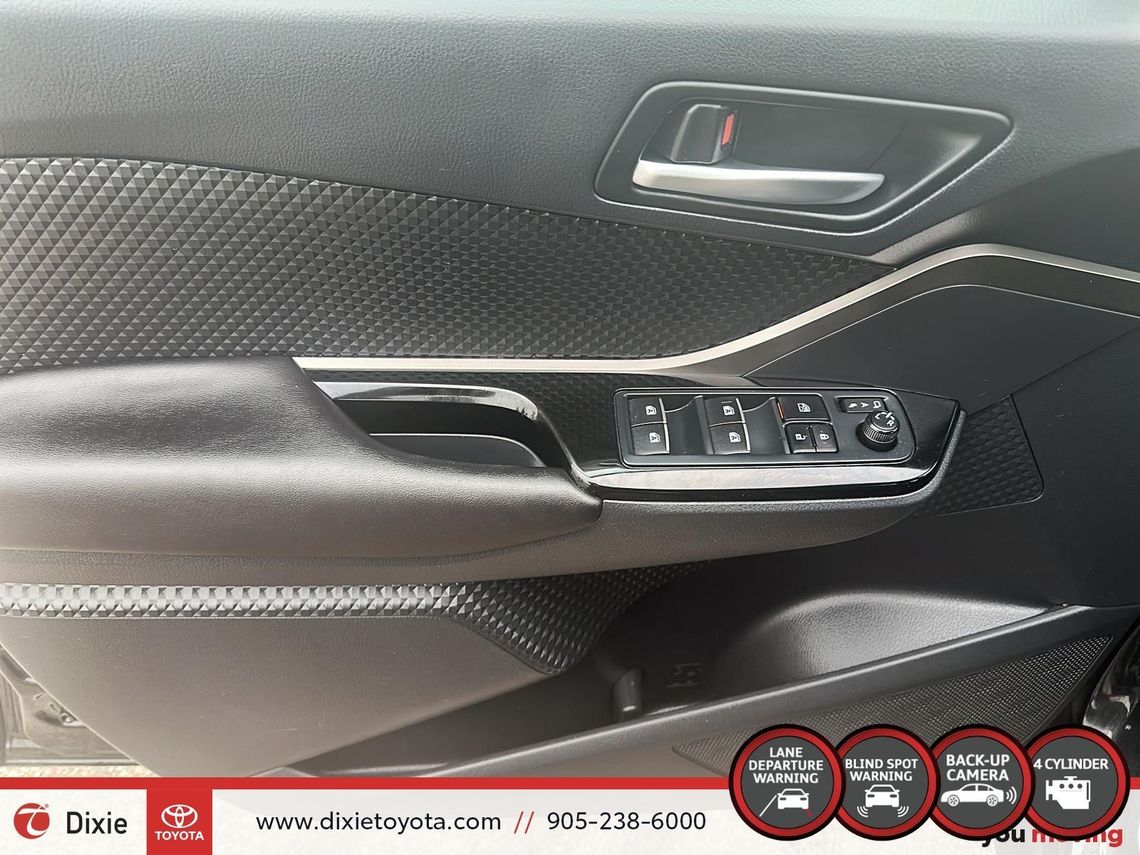 2019 TOYOTA CHR XLE