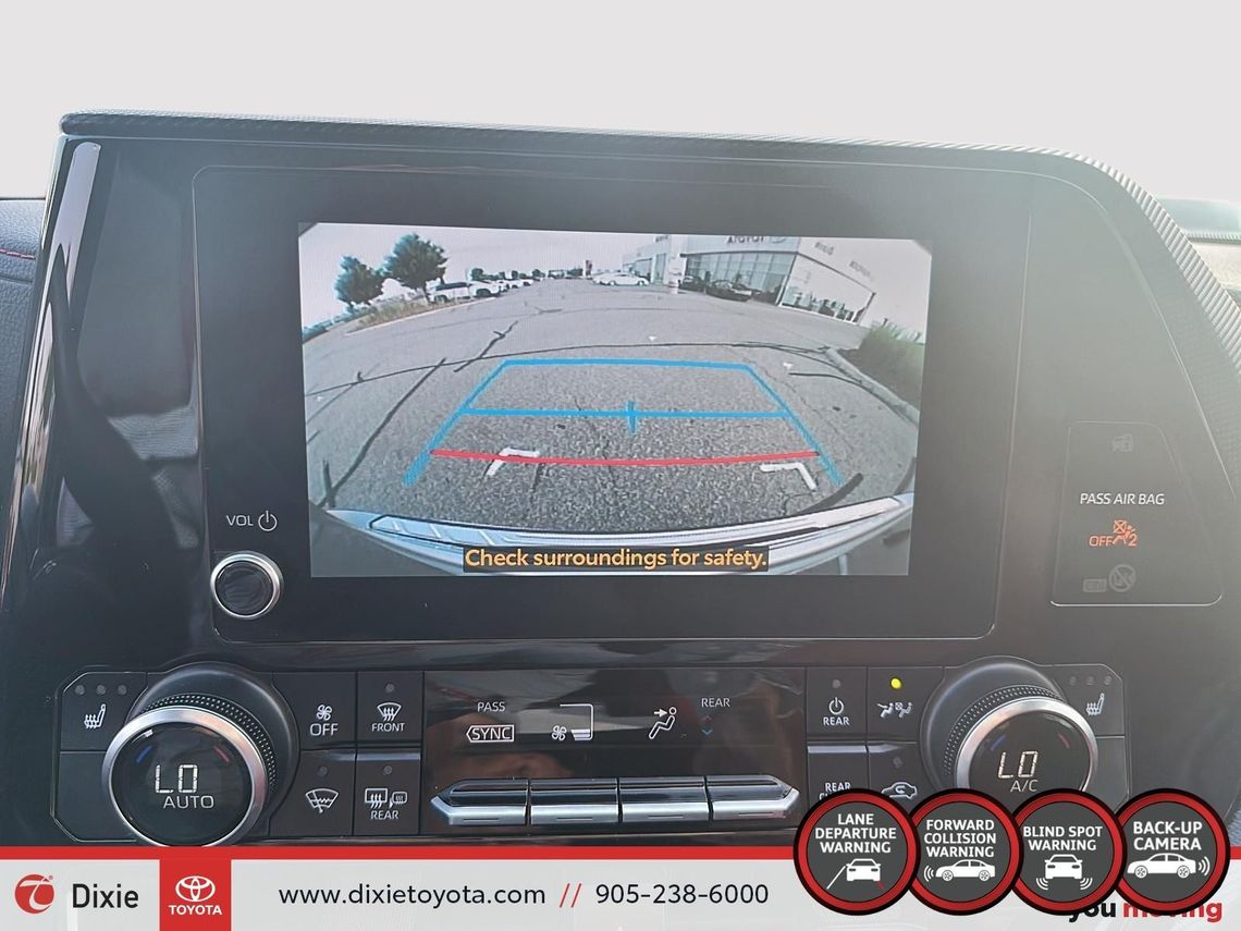 2023 TOYOTA HIGHLANDER XSE AWD / CLEAN CARFAX / TCUV / HEATED SEATS / MOONROOF / CARPLAY AND ANDROID AUTO