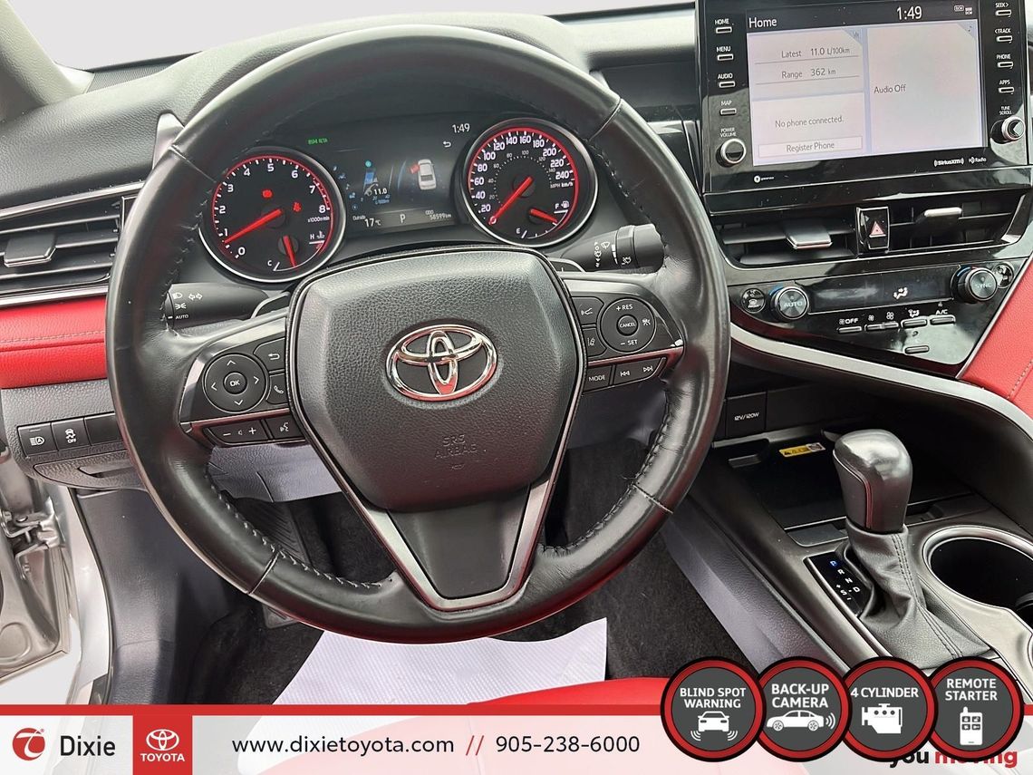 2024 TOYOTA CAMRY XSE AWD / TCUV / HEATED SEATS / ALLOY WHEELS / MOONROOF / CARPLAY AND ANDROID AUTO