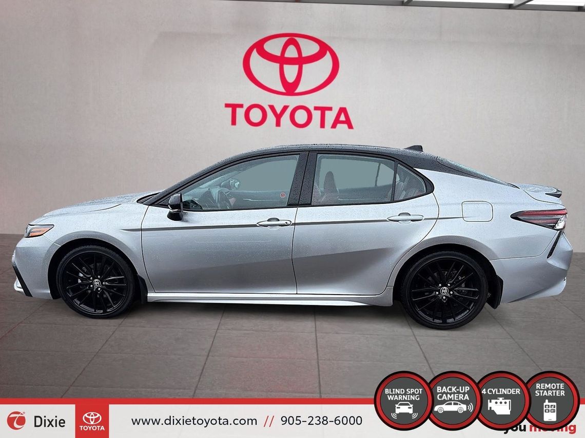 2024 TOYOTA CAMRY XSE AWD / TCUV / HEATED SEATS / ALLOY WHEELS / MOONROOF / CARPLAY AND ANDROID AUTO