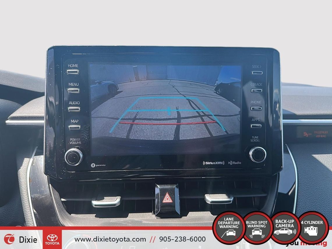2022 TOYOTA COROLLA SE UPGARDE / CLEAN CARFAX / HEATED SEATS / MOONROOF / ALLOY WHEELS / CARPLAY AND ANDROID AUTO