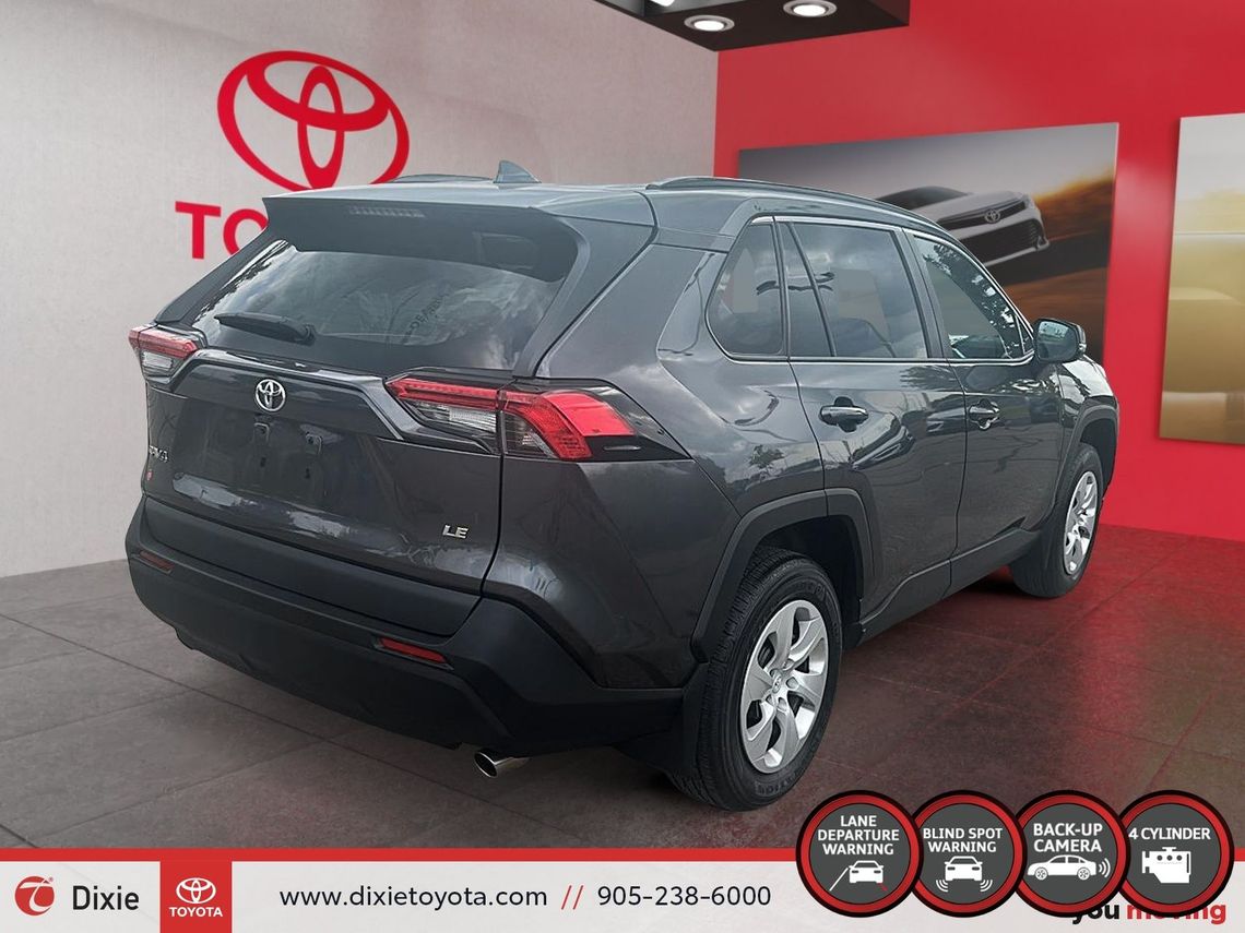 2020 TOYOTA RAV4 LE FWD / HEATED SEATS / TOYOTA SAFETY SENSE / CARPLAY AND ANDROID AUTO