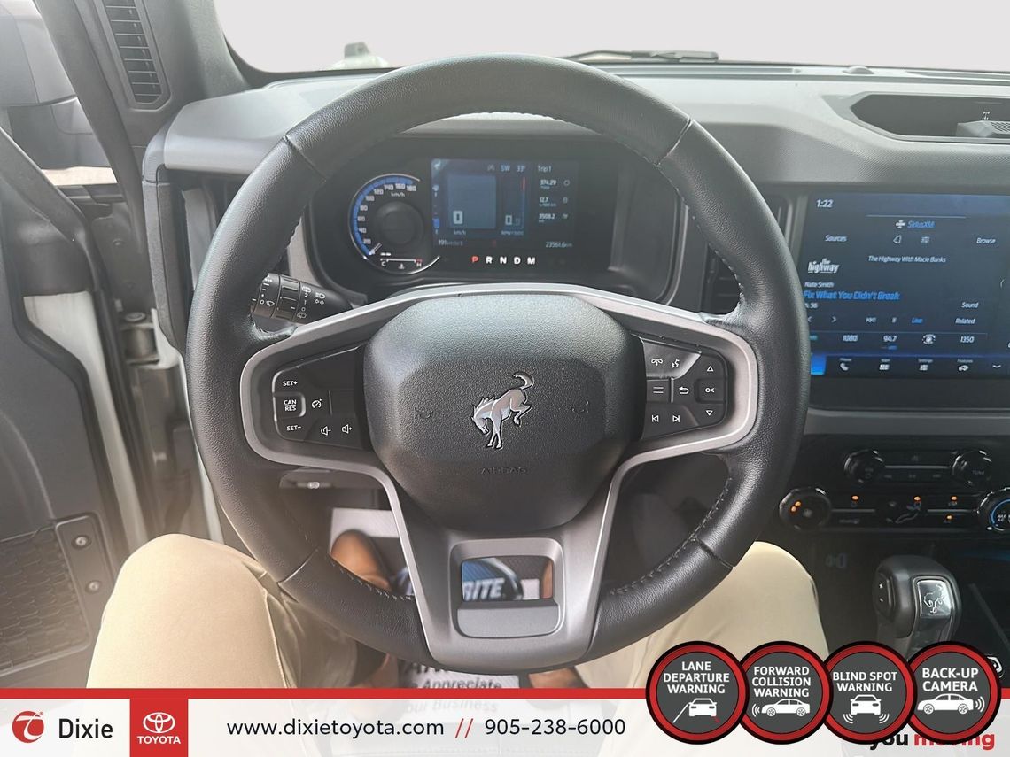2024 FORD BRONCO BLACK DIAMOND 4WD / CLEAN CARFAX / STEEL BUMPER / HEATED SEATS / CARPLAY