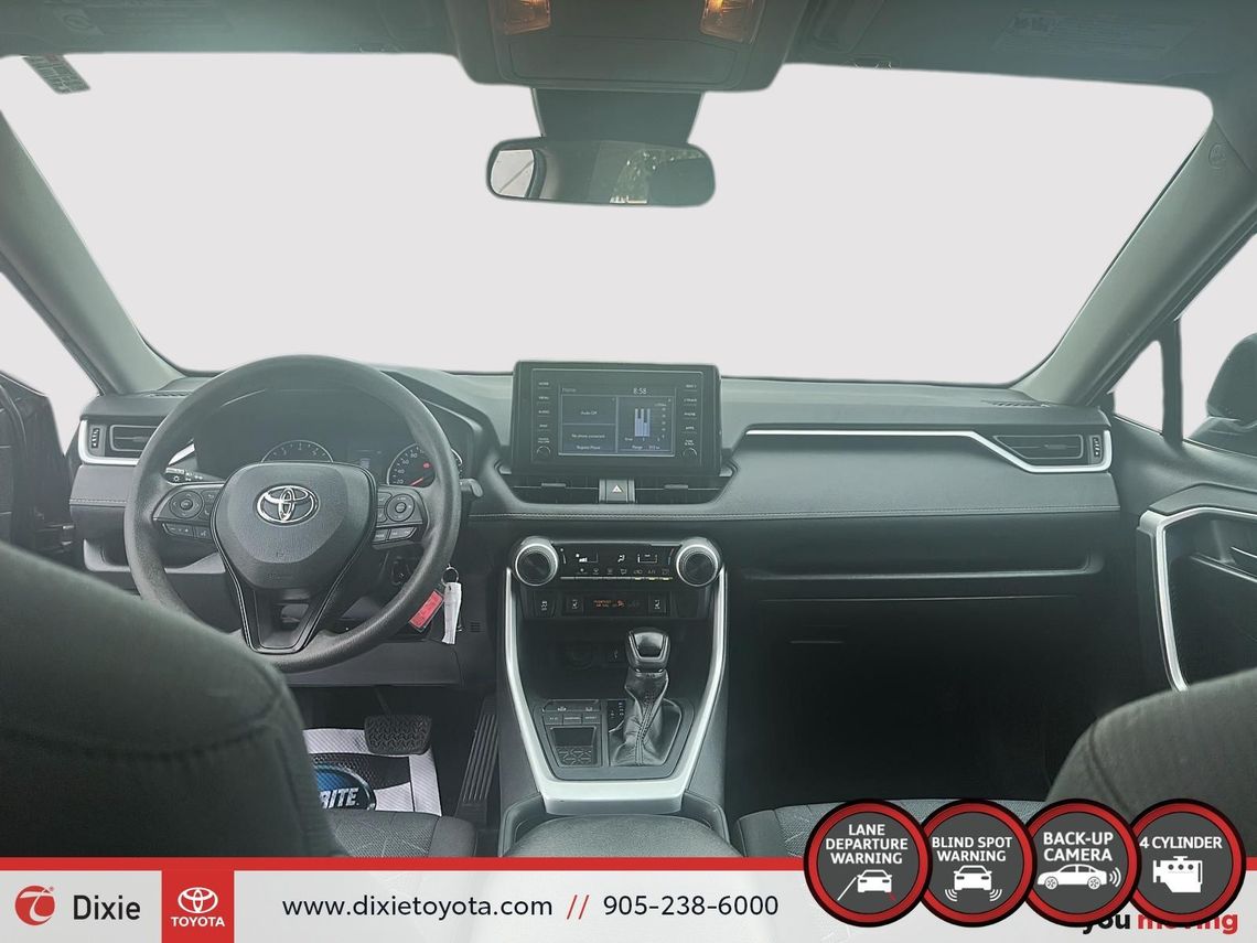 2020 TOYOTA RAV4 LE FWD / HEATED SEATS / TOYOTA SAFETY SENSE / CARPLAY AND ANDROID AUTO