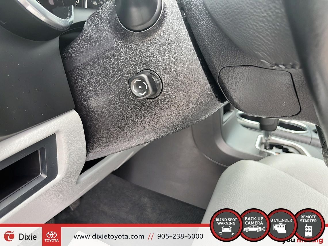 2020 TOYOTA SEQUOIA LIMITED 4WD 8 PASSANGER / TCUV / 8 PASSANGER / HEATED SEATS / LEATHER SURFACE / CARPLAY AND ANDROID AUTO