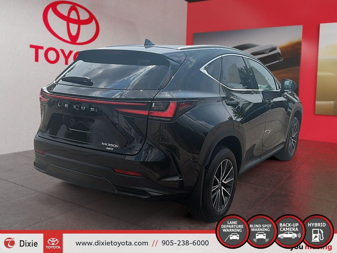 2023 LEXUS NX350H HYBRID PREMIUM PKG / CLEAN CARFAX / HEATED SEATS / LEATHER SURFACE / ALLOY WHEELS / CARPLAY AND ANDROID AUTO
