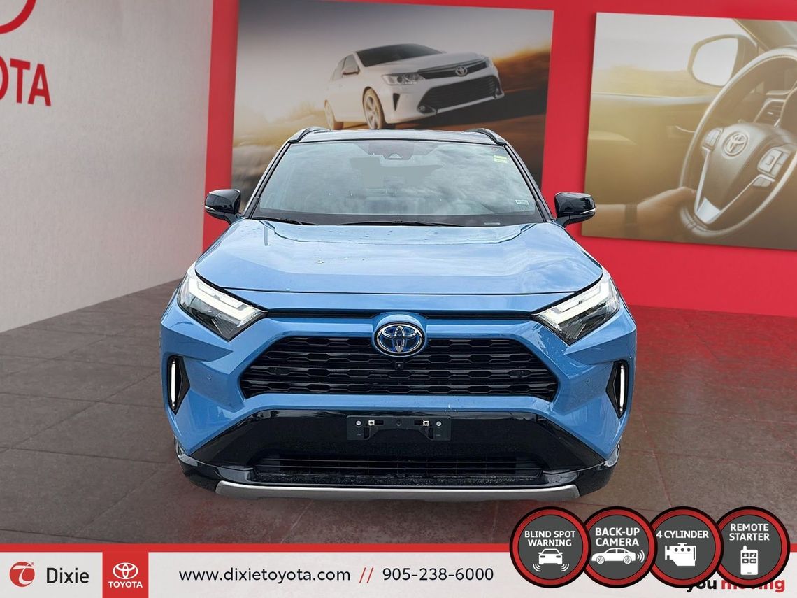 2023 TOYOTA RAV4 XSE TEC AWD HYBRID / CLEAN CARFAX / HEATED AND VENTILATED SEATS / MOONROOF / LEATHER SURFACE / ALLOY WHEELS / CARPLAY AND ANDROID AUTO