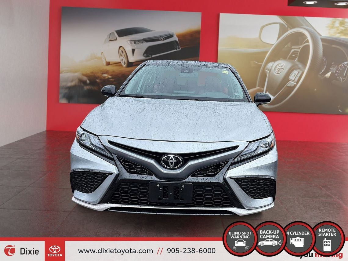 2024 TOYOTA CAMRY XSE AWD / TCUV / HEATED SEATS / ALLOY WHEELS / MOONROOF / CARPLAY AND ANDROID AUTO